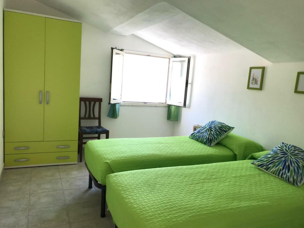Apartamento Casa Rosa Cala Gonone Exterior foto